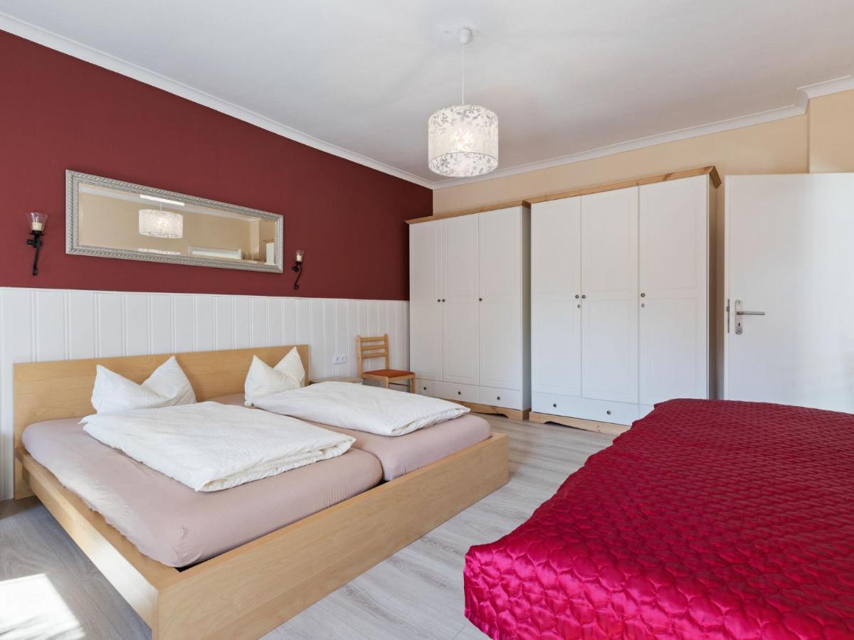 Elegant Apartment With Garden In Gingst Exteriör bild