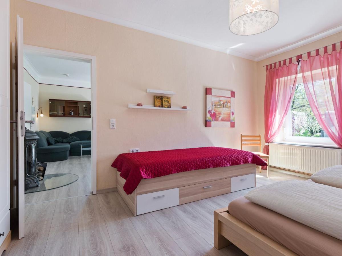 Elegant Apartment With Garden In Gingst Exteriör bild