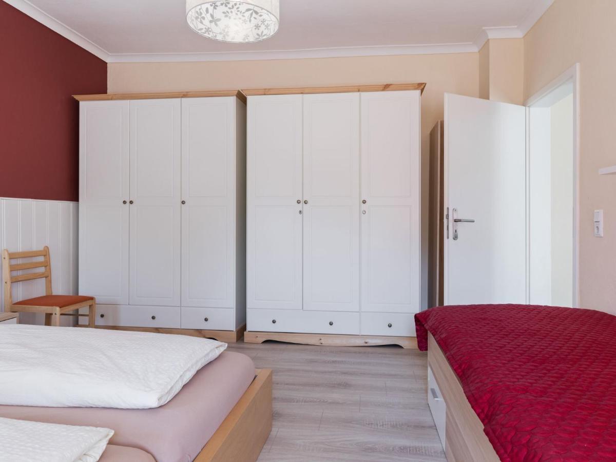 Elegant Apartment With Garden In Gingst Rum bild
