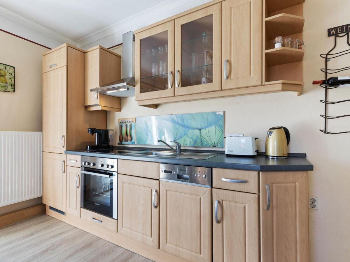 Elegant Apartment With Garden In Gingst Rum bild